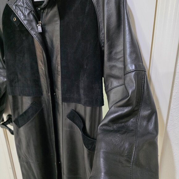 The Old Mill Black Leather Long Jacket XS 100% Leather Vintage Trench Coat Suede - Picture 5 of 11